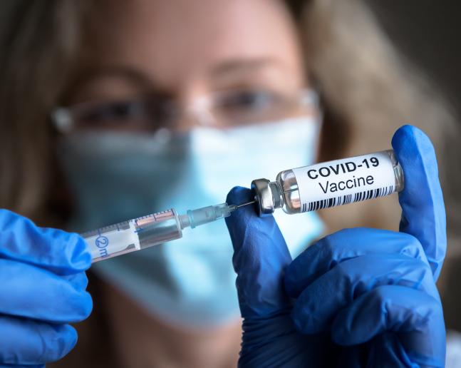 Covid vakcína