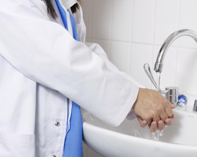 Hygiena rukou ve zdravotnickém zařízení 