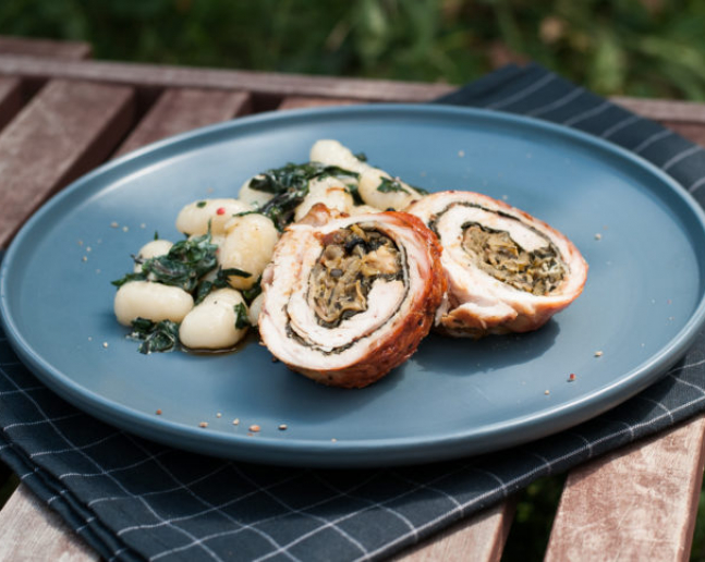 Krůtí roláda s dušeným mangoldem recept a ingredience 