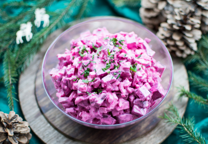 Rödbetsallad (salát z červené řepy s jablkem) recept
