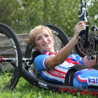 Katka Antošová handbikerka