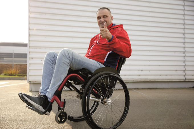 Športovec a chronický urologický pacient na vozíku Martin Ludrovský 